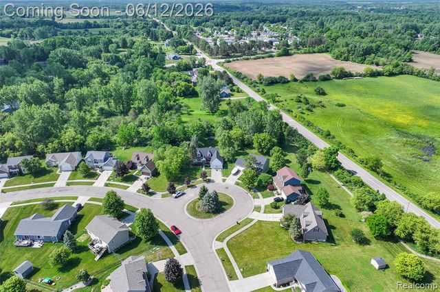 1177 Emerald Forest Lane, Davison, MI 48423