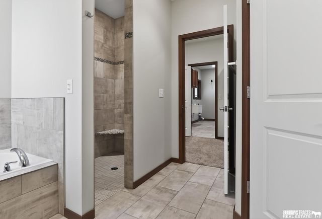 7121 Lilee Lane, Lincoln, NE 68516