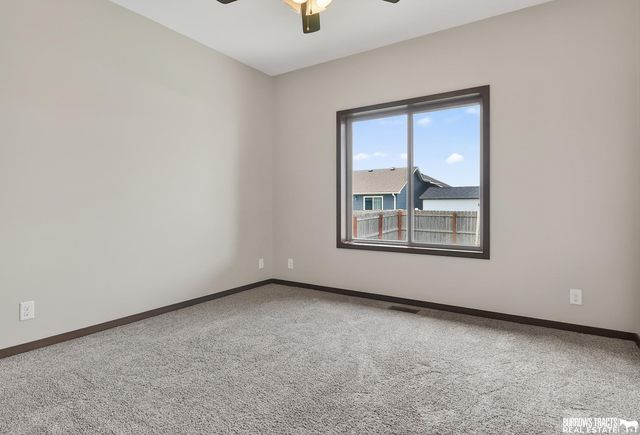 7121 Lilee Lane, Lincoln, NE 68516