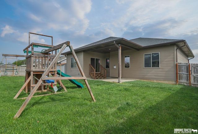 7121 Lilee Lane, Lincoln, NE 68516