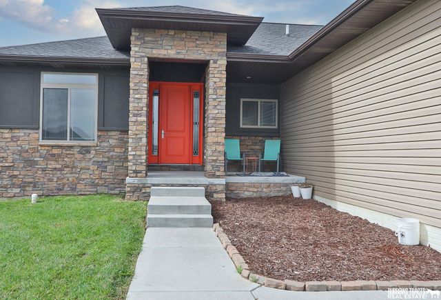 7121 Lilee Lane, Lincoln, NE 68516