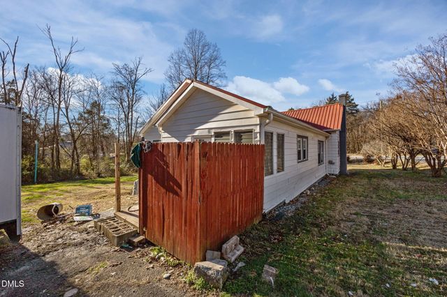 801 Whitsett Avenue, Gibsonville, NC 27249