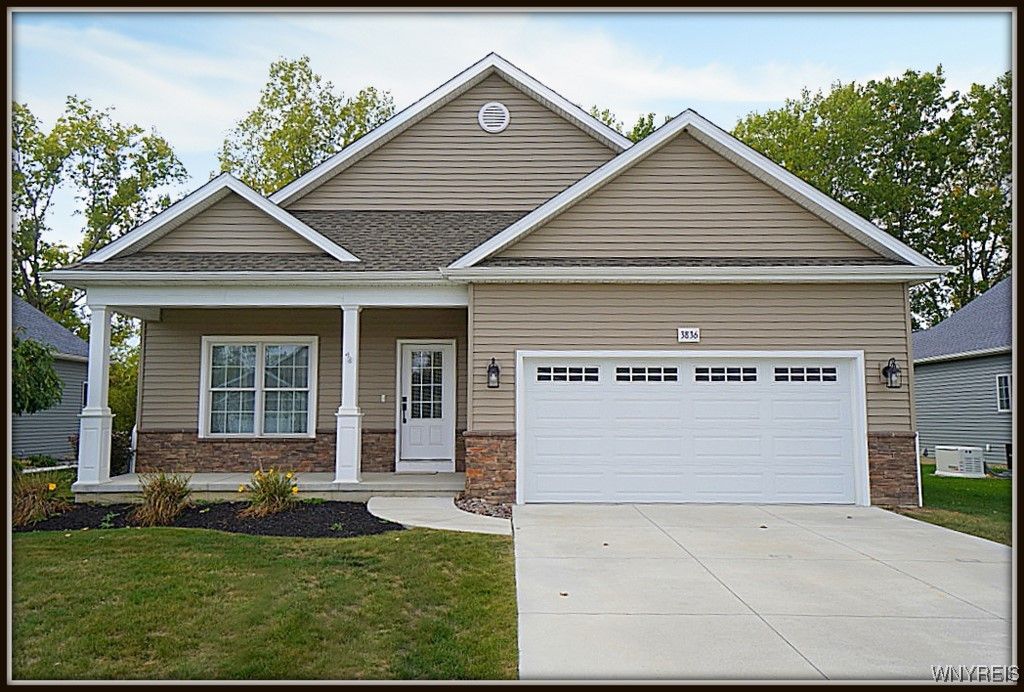3836 Forest Park Way, Wheatfield, NY 14120