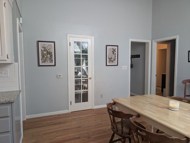 37 Brookside Dr, Wilbraham, MA 01095
