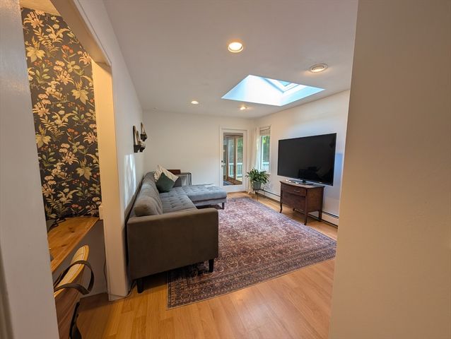 37 Brookside Dr, Wilbraham, MA 01095