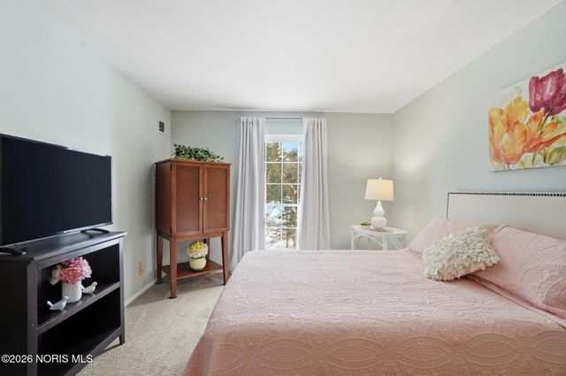 5679 Monroe Street, 504, Sylvania, OH 43560