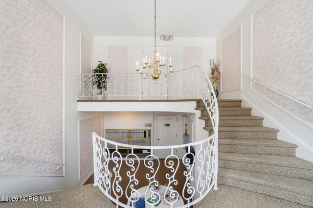 5679 Monroe Street, 504, Sylvania, OH 43560