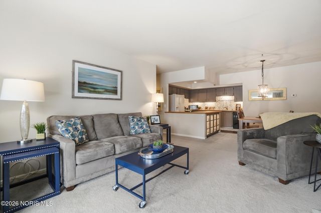 5679 Monroe Street, 504, Sylvania, OH 43560