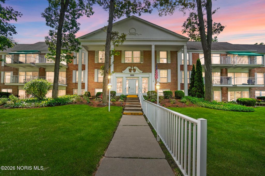 5679 Monroe Street, 504, Sylvania, OH 43560