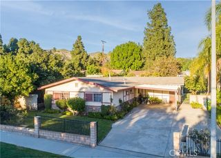 11474 Gladstone, Sylmar (los Angeles), CA 91342
