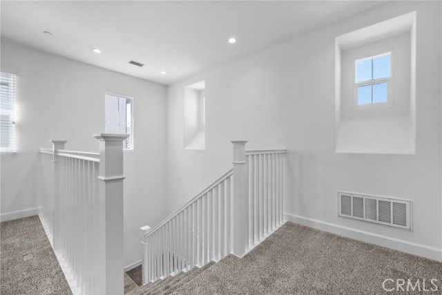 82 Meander Street, Irvine, CA 92620