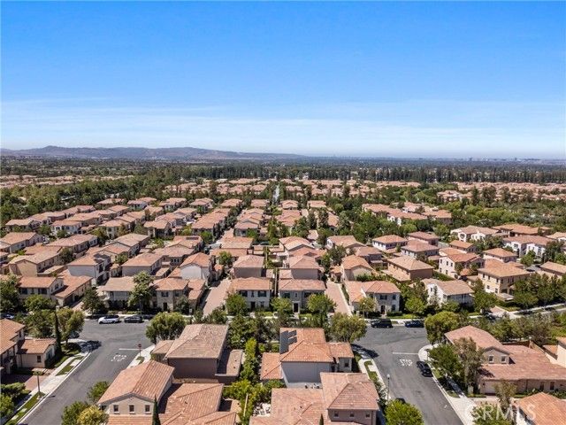 82 Meander Street, Irvine, CA 92620