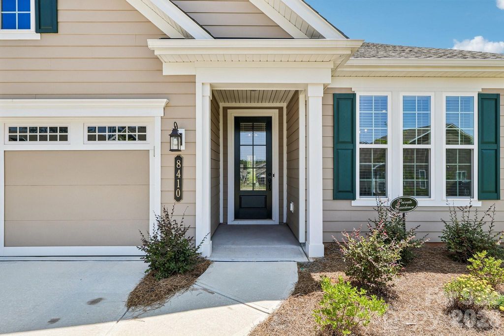 8410 Profit Lane, Charlotte, NC 28215