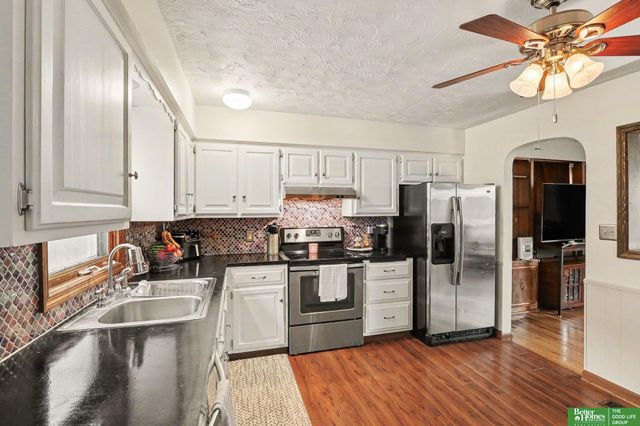8036 State Street, Ralston, NE 68127