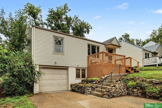 8036 State Street, Ralston, NE 68127