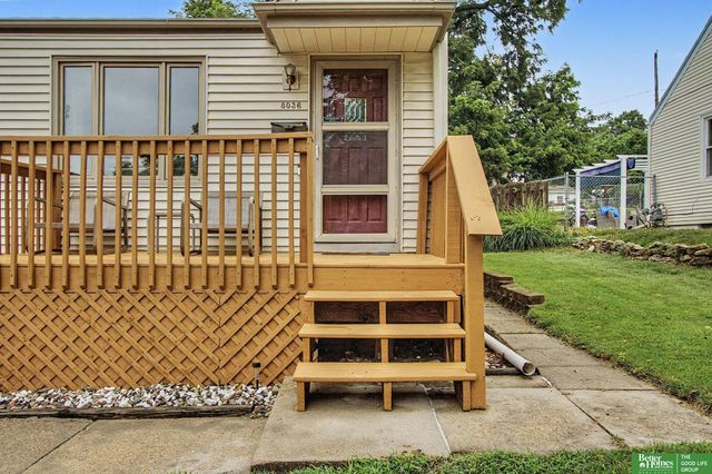 8036 State Street, Ralston, NE 68127