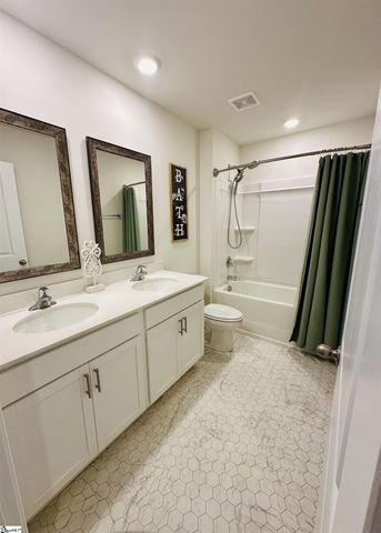 212 Emerald Creek Avenue, Greer, SC 29651