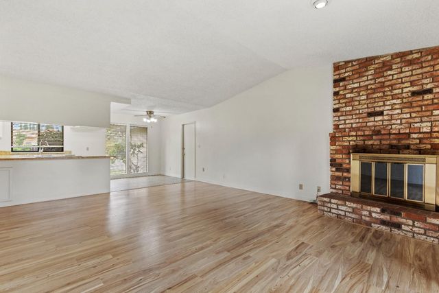 800 Andrew Dr, Yuba City, CA 95991