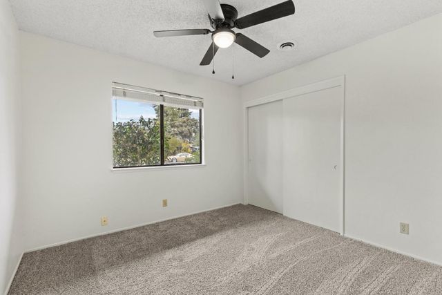 800 Andrew Dr, Yuba City, CA 95991