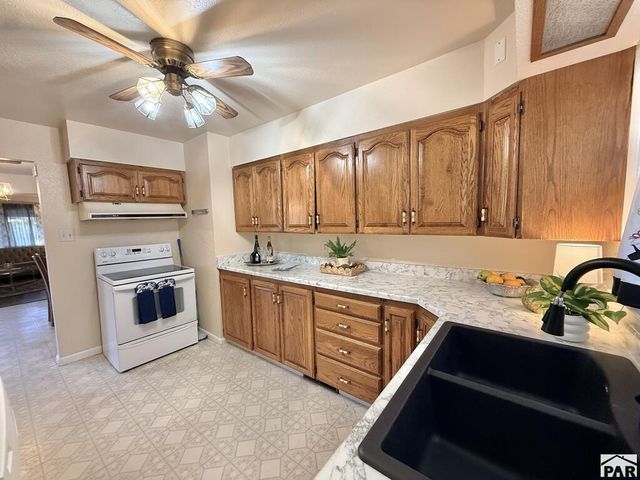2227 E Evans Ave, Pueblo, CO 81004