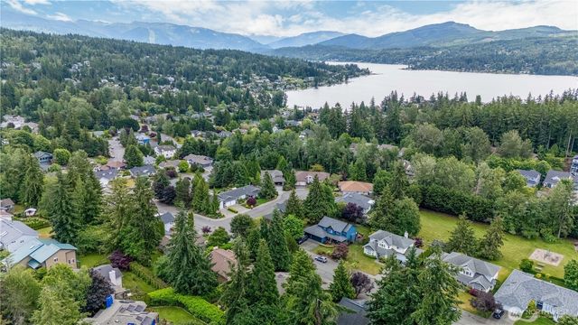 4203 Northridge Way, Bellingham, WA 98226