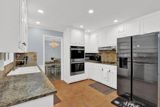 466 Hickory Hills Drive, Stone Mountain, GA 30083