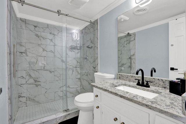 466 Hickory Hills Drive, Stone Mountain, GA 30083