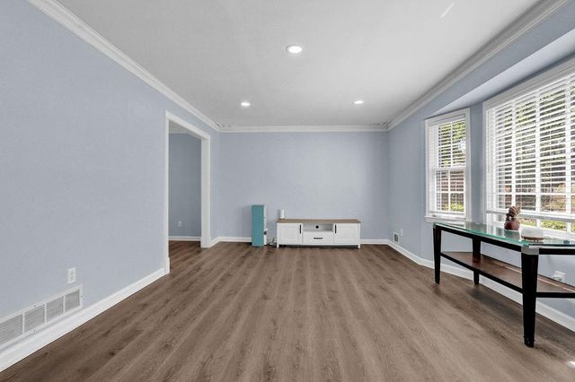 466 Hickory Hills Drive, Stone Mountain, GA 30083