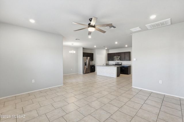 7440 W Calle Bocina, Tucson, AZ 85757
