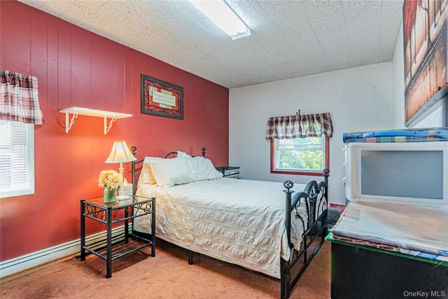1440 Route 9G, Hyde Park, NY 12538