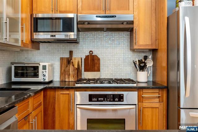 85 Park Avenue 205, Glen Ridge, NJ 07028