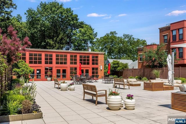 85 Park Avenue 205, Glen Ridge, NJ 07028