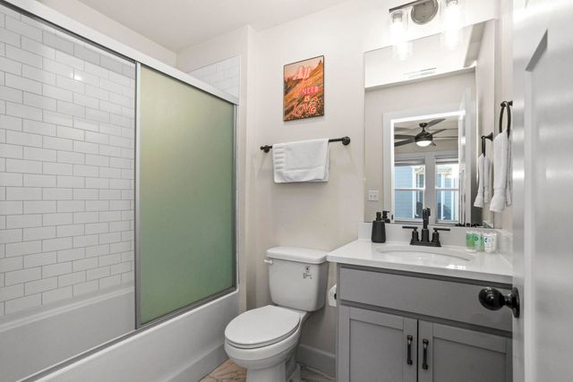 450 Glastonbury Rd Apt 3, Nashville, TN 37217