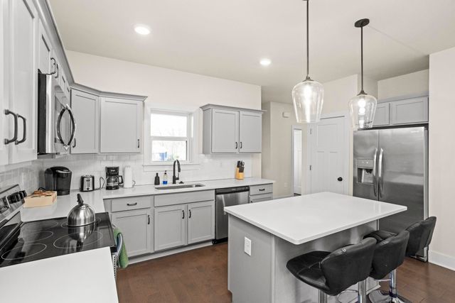 450 Glastonbury Rd Apt 3, Nashville, TN 37217