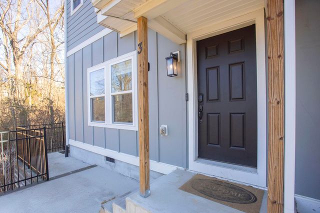 450 Glastonbury Rd Apt 3, Nashville, TN 37217