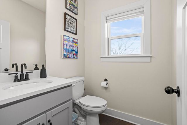 450 Glastonbury Rd Apt 3, Nashville, TN 37217