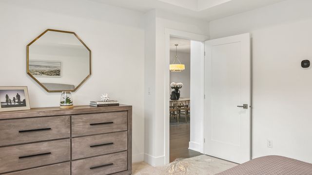 1 Whisper Ridge Way 51, Woodbridge, CT 06525