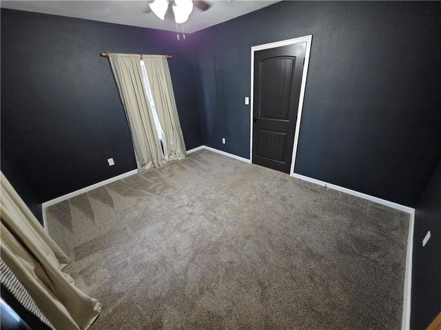 435 N Tower Street, Nevada, MO 64772