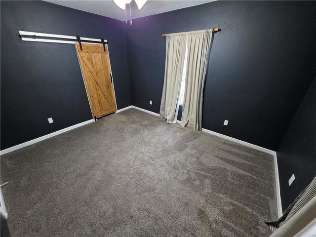 435 N Tower Street, Nevada, MO 64772