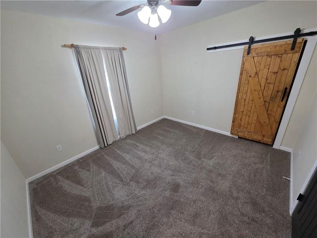 435 N Tower Street, Nevada, MO 64772