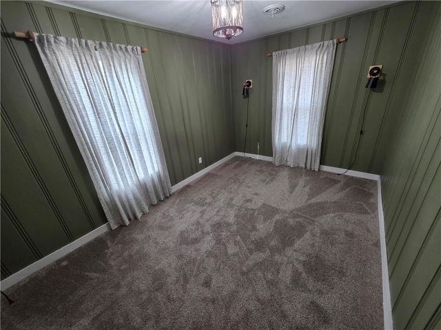 435 N Tower Street, Nevada, MO 64772