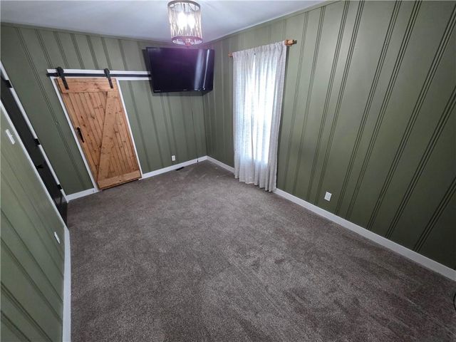 435 N Tower Street, Nevada, MO 64772