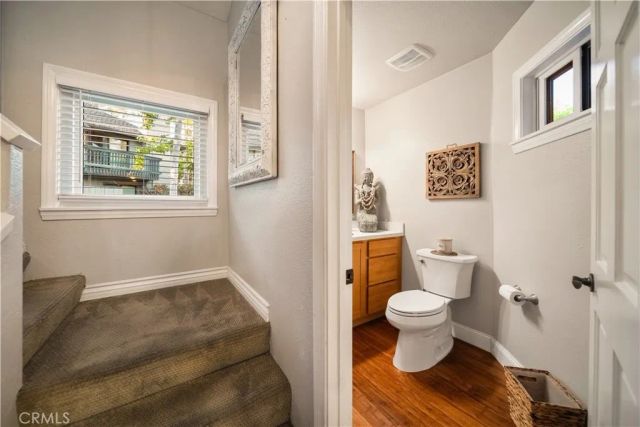 2071 Meadow View Lane, Costa Mesa, CA 92627