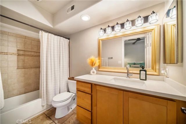 2071 Meadow View Lane, Costa Mesa, CA 92627
