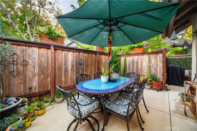2071 Meadow View Lane, Costa Mesa, CA 92627