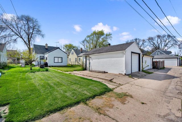 3326 Lenox STREET, Milwaukee, WI 53207