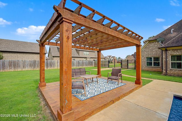 4592 Bakersfield Drive, Nesbit, MS 38651