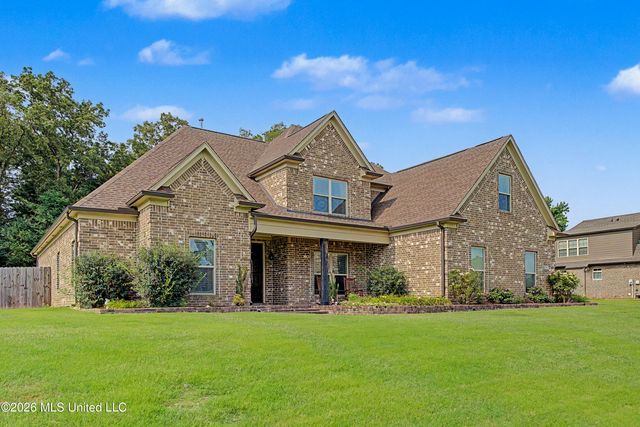 4592 Bakersfield Drive, Nesbit, MS 38651