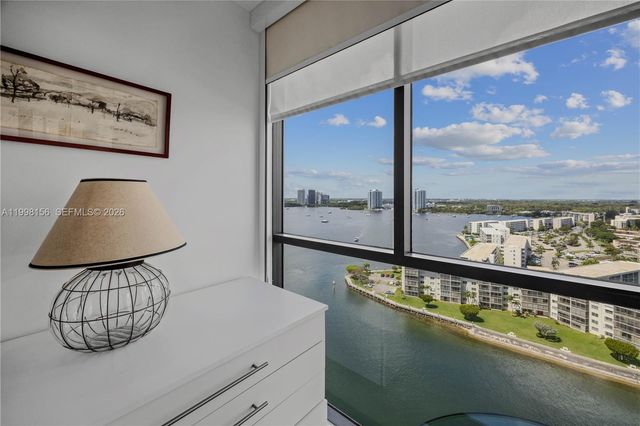 1000 W Island Boulevard 1910, Aventura, FL 33160