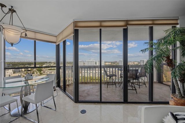 1000 W Island Boulevard 1910, Aventura, FL 33160